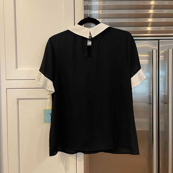 NWT Cece Black and White Blouse Size Medium - Picture 4 of 6